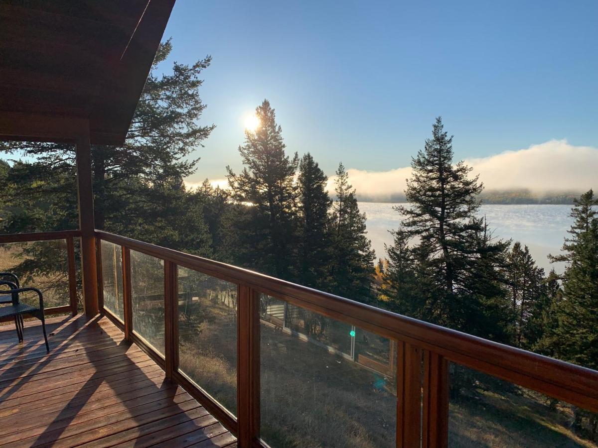 The Horse Lake Inn Lone Butte 外观 照片