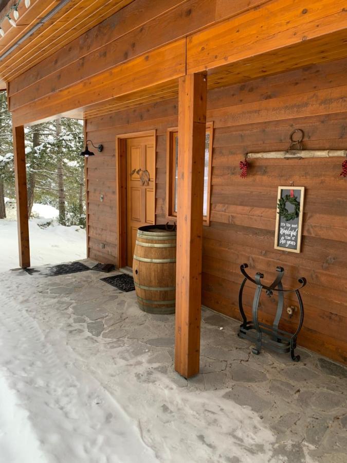 The Horse Lake Inn Lone Butte 外观 照片